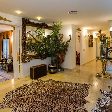 Royal Empire Villa Marbella
