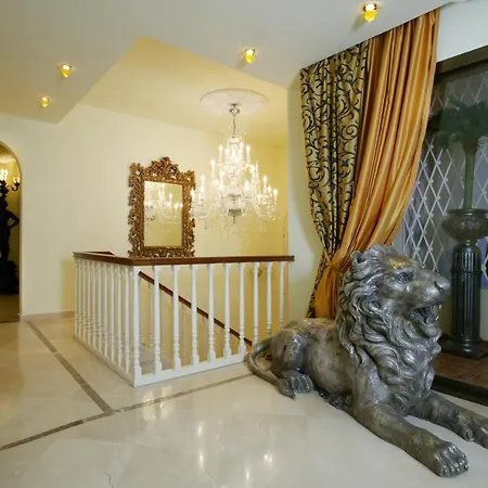 Royal Empire Marbella