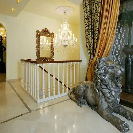 Royal Empire * Marbella